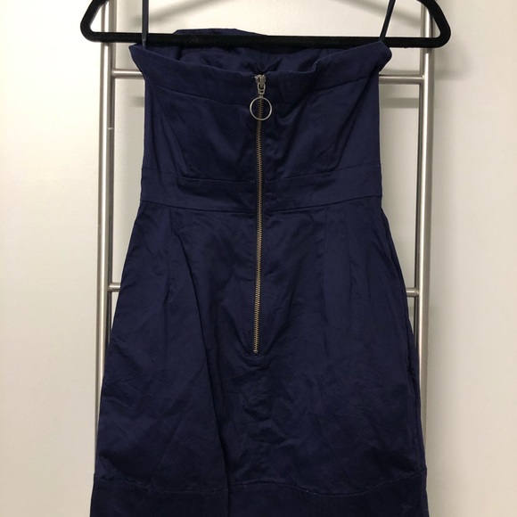 French Connection strapless mini dress - Picture 2 of 4